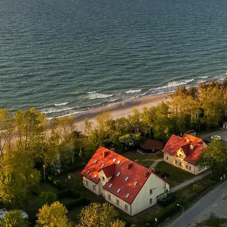 Nad Brzegiem Baltyku Hotel Sarbinowo Exterior photo